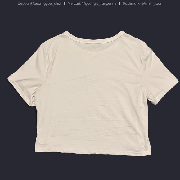 White crop top with red butterfly design ❤️🦋 - Picture 2 of 4